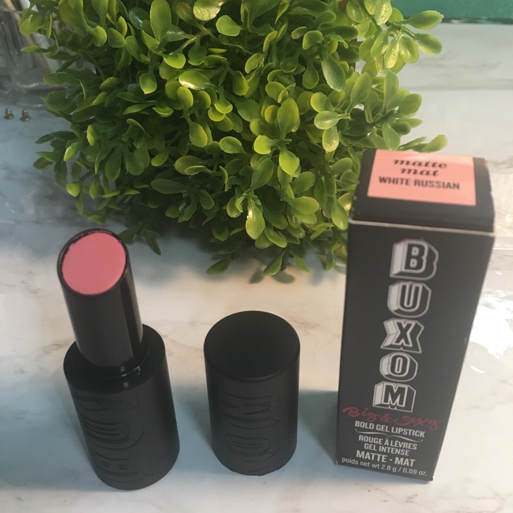 BNIB Buxom Lipstick in White Russian ✨Sale !